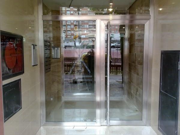 Imagen 17 Norestim, Cerrajería y Carpintería Metálica foto