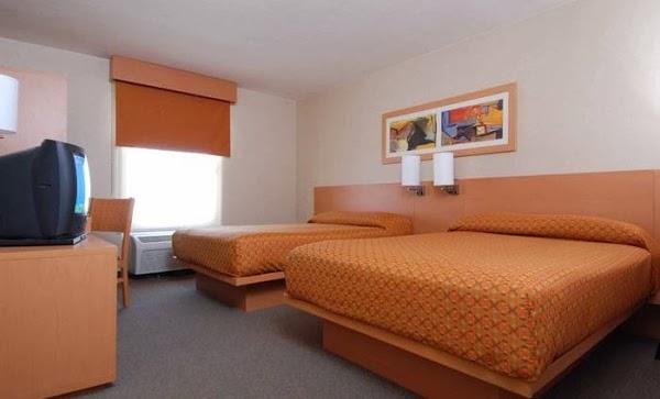 Imagen 3 Estadio Revolución foto