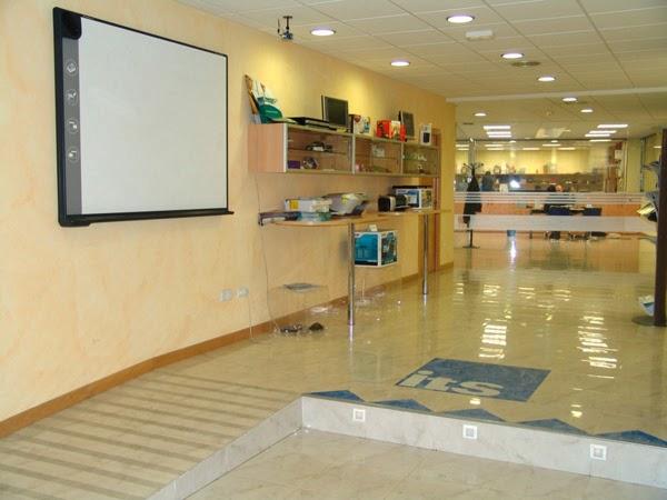 Imagen 1 CMR SANTBOI - OUTLETE foto