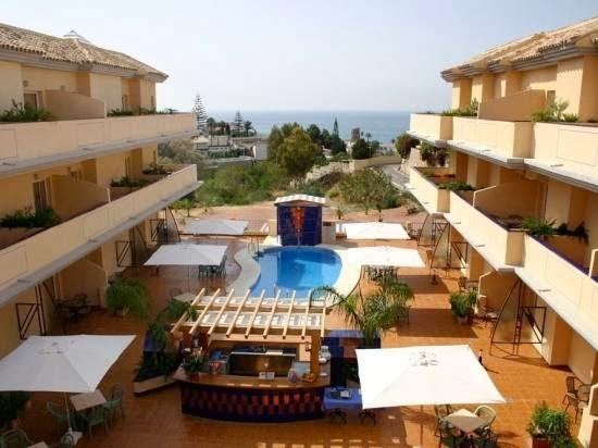 Imagen 10 Estetica Canina Peek foto