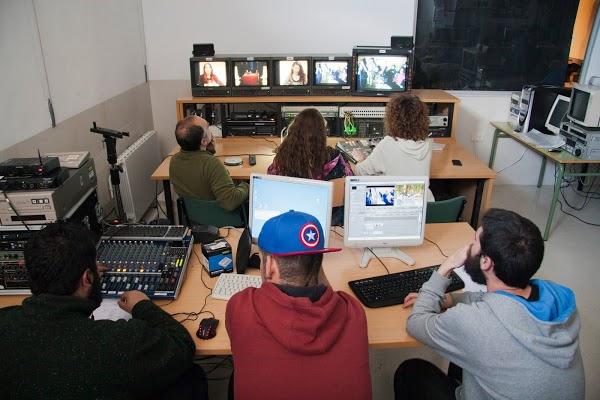 Imagen 44 Locutorio Amarg foto