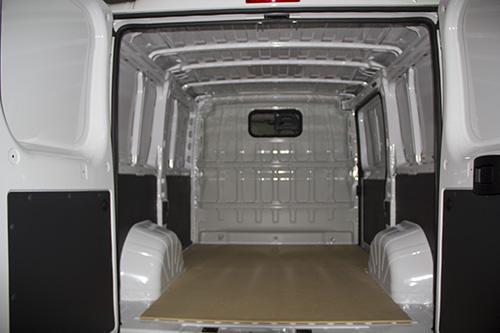 Imagen 54 G.A.T Lloguer Furgonetes - Alquiler Furgonetas foto