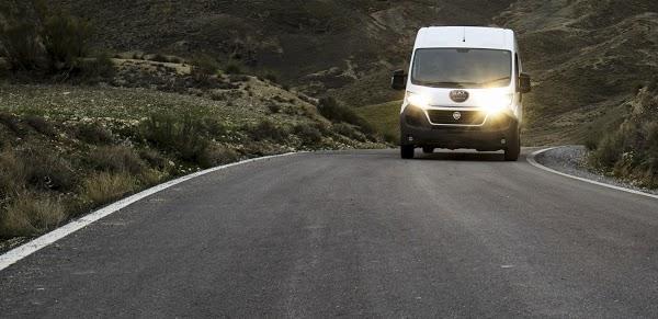 Imagen 93 G.A.T Lloguer Furgonetes - Alquiler Furgonetas foto