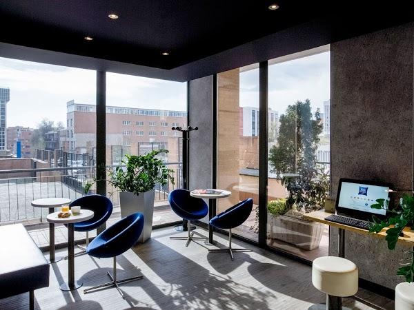 Imagen 10 VIPS PLANETOCIO VILLALBA foto