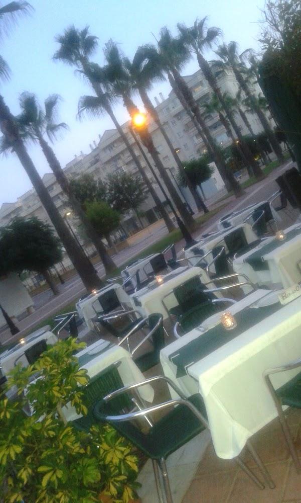 Imagen 33 Librería y Manualidades Cervantes foto