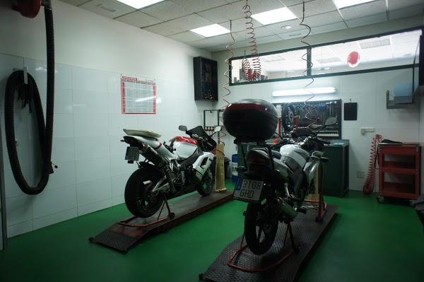 Imagen 24 Cuadros Eléctricos Patraix, S.L. - CUELPA S.L. foto