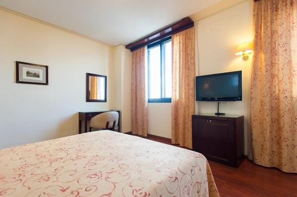 Imagen 53 Polideportivo Municipal Santo Tomás foto