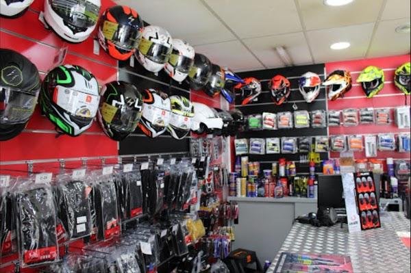 Imagen 88 COMERCIAL MARTINEZ C.B. foto