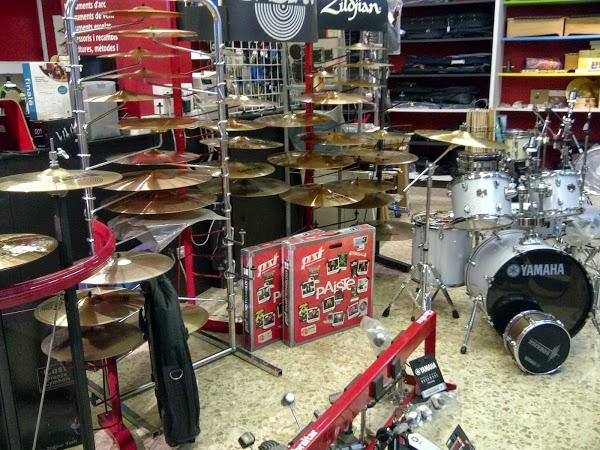 Imagen 27 La Pelu De Les Mascotes foto