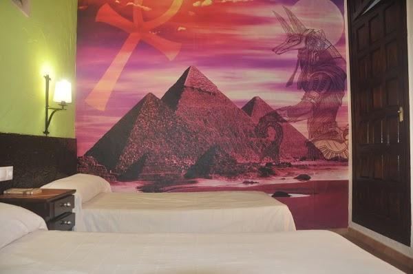 Imagen 13 La Familia Chicken & Grill foto