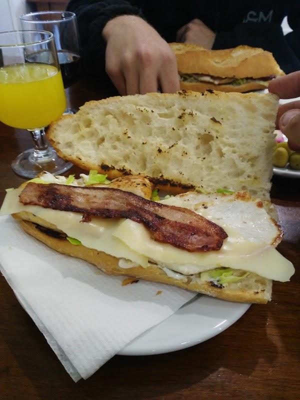 Imagen 90 Restaurante la Bona Taula foto