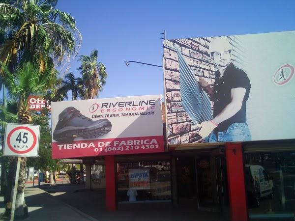 Imagen 45 Uniformes Clinik foto