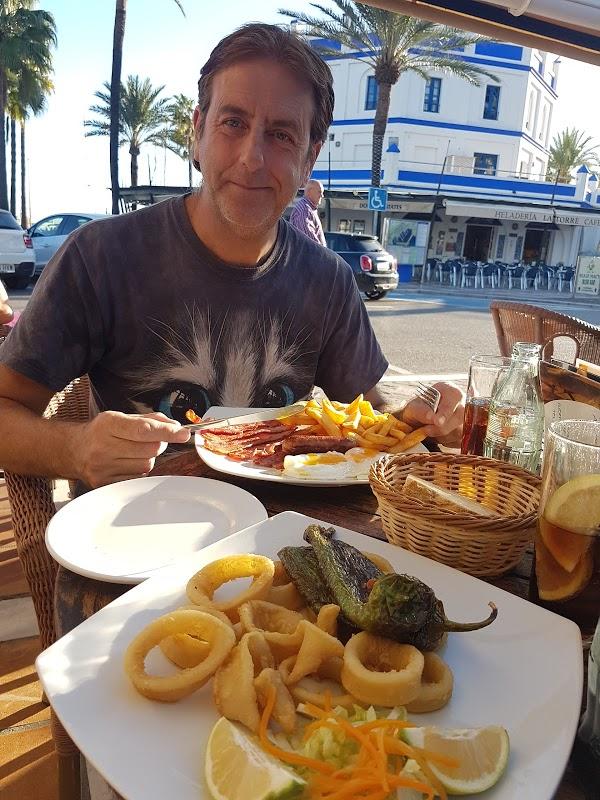 Imagen 122 Tapas Bar Puerto Deportivo Estepona, Halomon foto