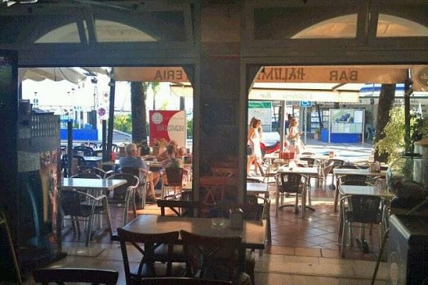 Imagen 124 Tapas Bar Puerto Deportivo Estepona, Halomon foto