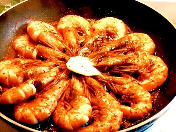 Imagen 92 Tapas Bar Puerto Deportivo Estepona, Halomon foto