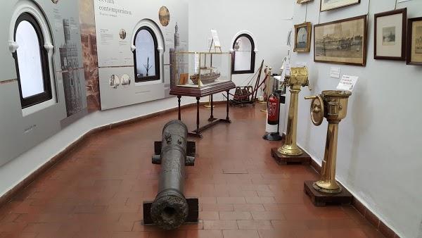 Imagen 157 Torre del Oro foto