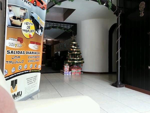 Imagen 3 Desiard Street Fish Market foto