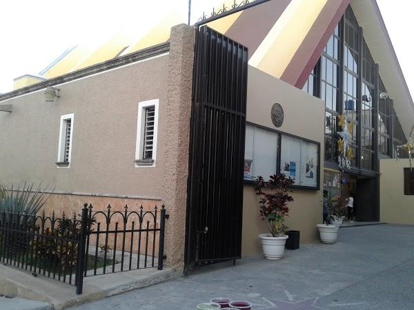 Imagen 89 Templo de San Crispin y Crispiniano foto