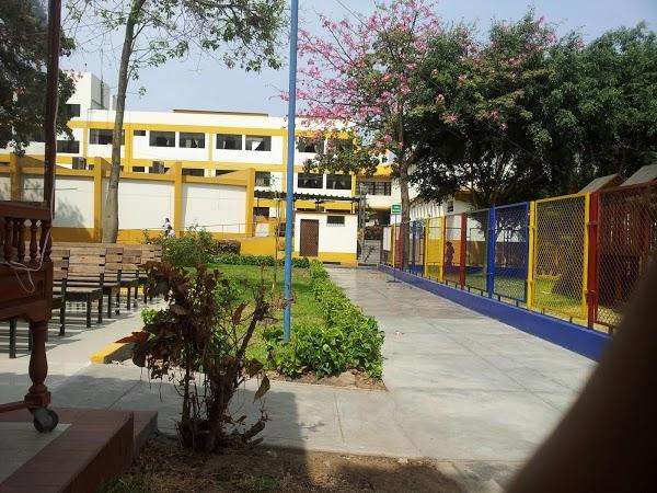 Imagen 6 P. C. Home Center, Inc. foto