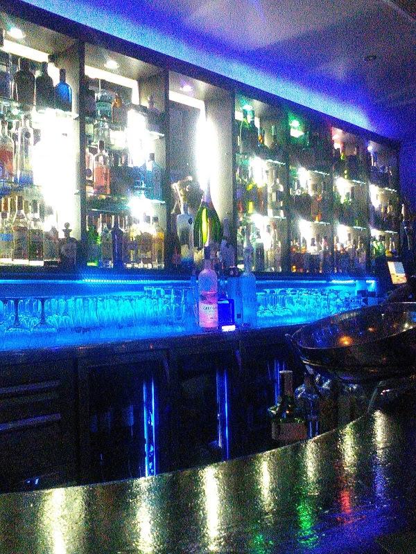 Imagen 197 Millenium Pub Calahonda foto