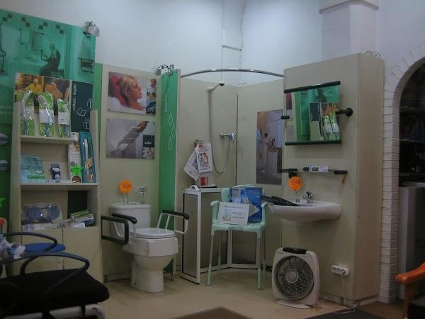 Imagen 1 CLINICA SANTO DOMINGO - Implantes Dentales y Periodoncia foto