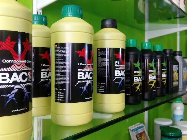 Imagen 45 CLINICA SANTO DOMINGO - Implantes Dentales y Periodoncia foto