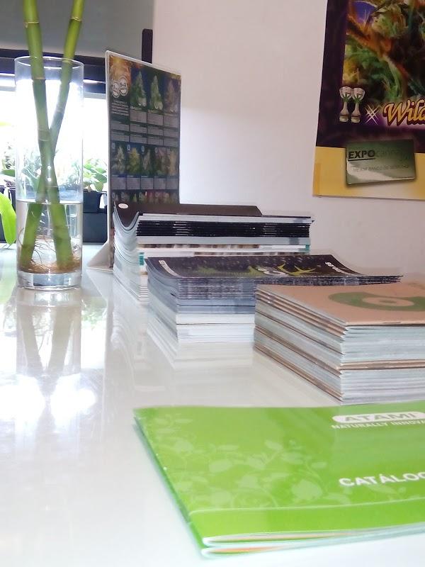 Imagen 47 CLINICA SANTO DOMINGO - Implantes Dentales y Periodoncia foto