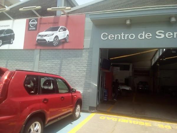 Imagen 58 CLINICA SANTO DOMINGO - Implantes Dentales y Periodoncia foto