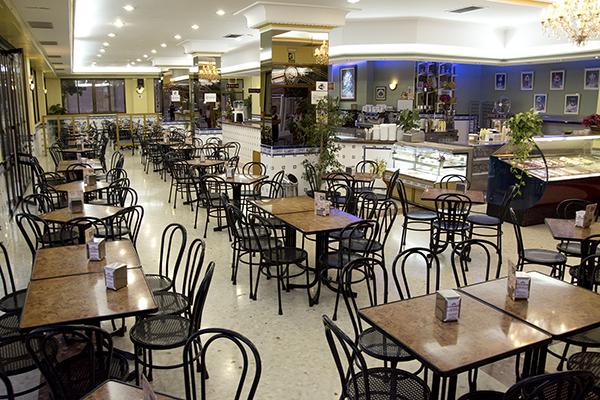 Imagen 41 WHISKY BAR LOS PICOS foto