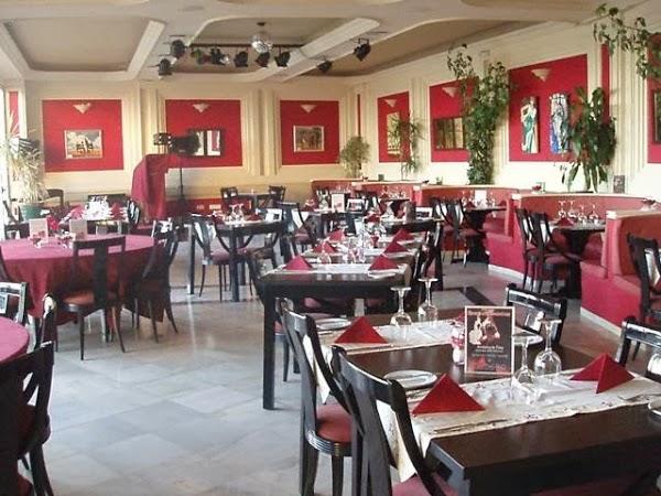 Imagen 11 La Plaza Beach Restaurant foto