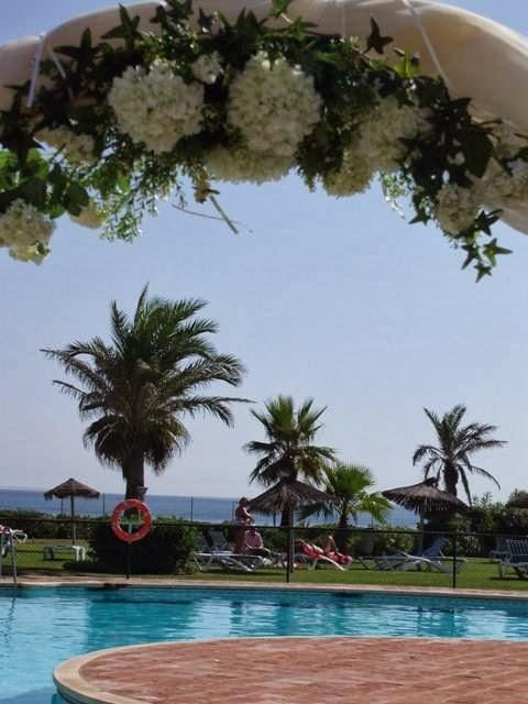 Imagen 8 La Plaza Beach Restaurant foto