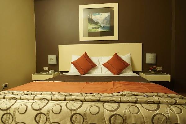 Imagen 33 Boutique Garabatos Aeropuerto Terminal 1 foto