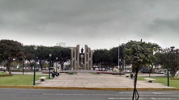 Imagen 87 Ovalo José Quiñones foto