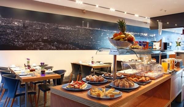 Imagen 8 La Taberna de los Poetas foto