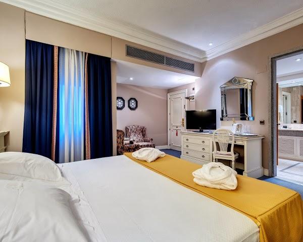 Imagen 4 Biblioteca del Nord foto