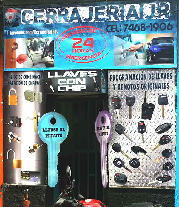 Imagen 15 Candle Factory Store foto
