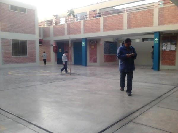 Imagen 2 Escuela Primaria Estado De Querétaro foto