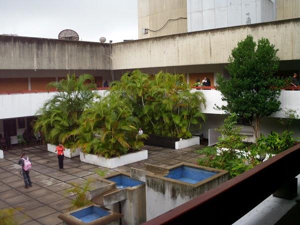 Imagen 20 Alperovich S.A. foto