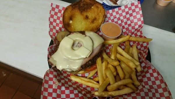 Imagen 7 Bar Restaurante Avenida foto