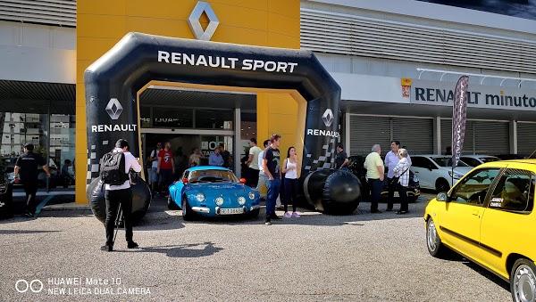 Imagen 116 Syrsa Automoción. Renault - Dacia Sevilla foto