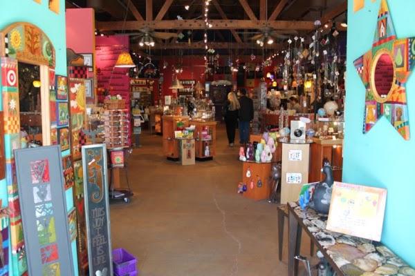 Imagen 3 Top Notch Tattoo and Body Piercing foto