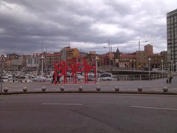 Imagen 2 Oficina de Turismo Estación de Atocha foto