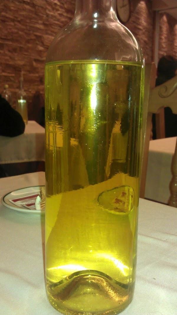 Imagen 1 Newport Central Catholic High School foto