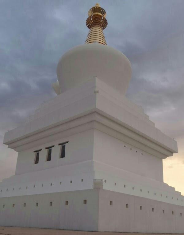 Imagen 46 Stupa de la Iluminación en Benalmádena foto