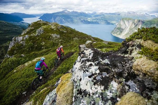 Imagen 160 Ozone Ski & Bike foto