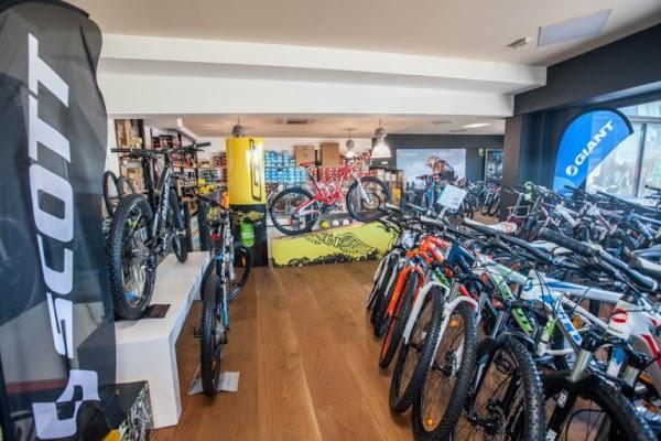 Imagen 20 Ozone Ski & Bike foto