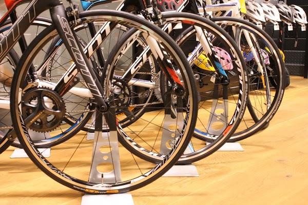 Imagen 59 Ozone Ski & Bike foto