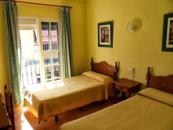 Imagen 1 Le Beau - Salón Médico & SPA foto