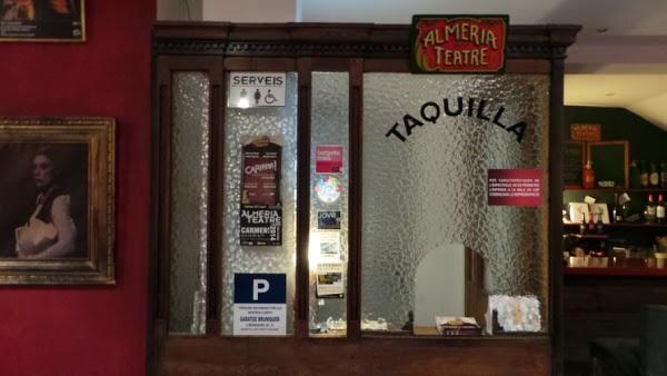 Imagen 8 Parroquia de Santa María foto