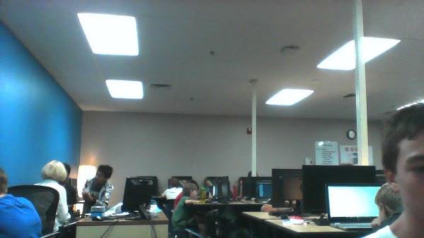 Imagen 21 STEM School and Academy foto
